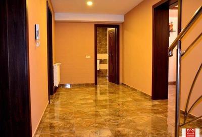 Vila de lux in Sagu - 15