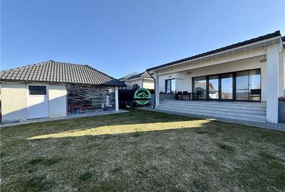 Casa cu 4 camere de vanzare, 120 mp utili si 550 mp teren in Corunca - 2