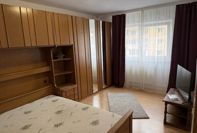 Apartament cu 2 camere decomandat, mobilat în Vasile Aaron