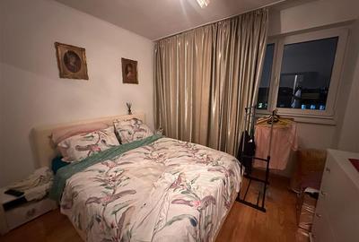 Apartament 3 camere ultracentral  Piata Victoriei, vedere bulevard, 800 /luna - 1