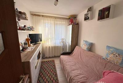 Apartament 2 camere decomandat zona Simeria (lângă piața Dolar) - 5