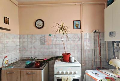 Apartament 2 camere cf 1 decomandat zona Micro 5 - 4