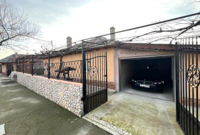 Casa Tuzla – 2 Constructii Individuale – 9 camere – 811mp teren - 25