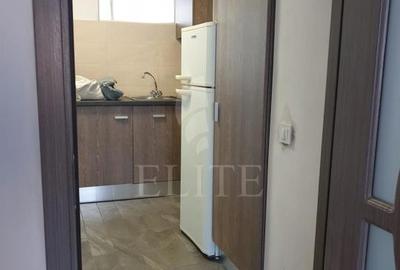Apartament 2 camere în zona DECEBAL - 7