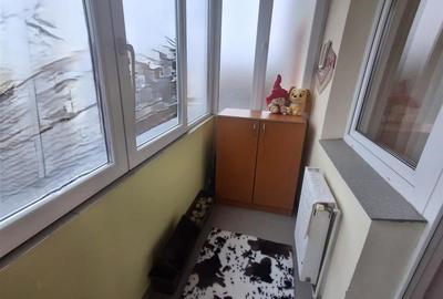 Apartament 3 camere decomandat 2 balcoane zona Calea Poplacii - 27
