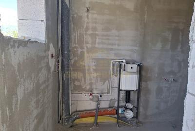 CASA P+1+M-185 MP -5 CAM-4 BAI-METROU BERCENI - 42