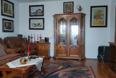Apartament cu 4 camere decomandat în 13 Septembrie