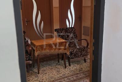 4 camere, 1/8, anvelopat, bloc 1982, 90mp-Gorjului - 3