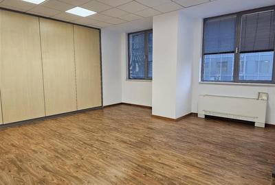 Spatii de inchiriat - River Plaza - Corp B de la 127 mp - 10