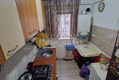 3 camere semidecomandat-mobilat/utilat-Zona Zimbru - 5