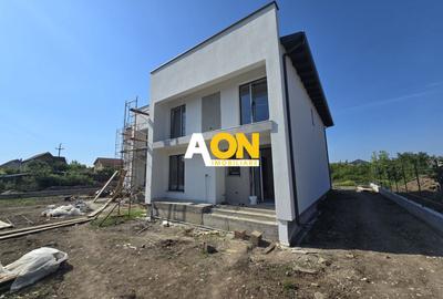 1/2 Duplex Zona Dealul Furcilor 4 Camere, 300mp Teren, 60mp Subsol - 1