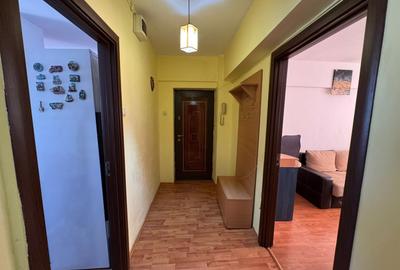 Apartament 3 camere, decomandat, 72mp, cartier 1 Mai, zona Scoala 36 - 14