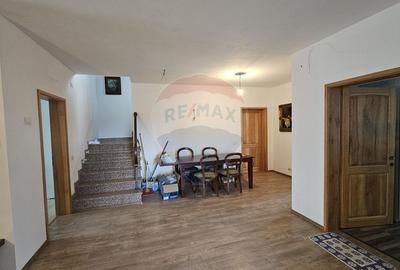 Casă / Vilă de lux, Scheia, Suceava - 59