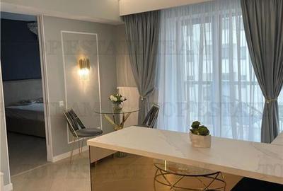 Apartament cu 2 camere semidecomandat, mobilat în Pipera