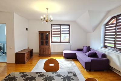 Inchiriez apartament la casa, 3 camere, zona Sub Arini