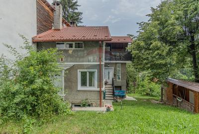 Vilă turistică de vânzare la 5 minute de CASTELUL BRAN | COMISION 0% - 40