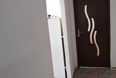 Zona Dacia, apartament decomandat 2 camere (62 mp),cu doua bai, etaj 4 - 8