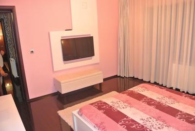 Casa cu arhitectura si finisaje deosebite, zona Trivale, teren 750mp, piscina - 18