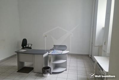 Birou, 35 mp în Central