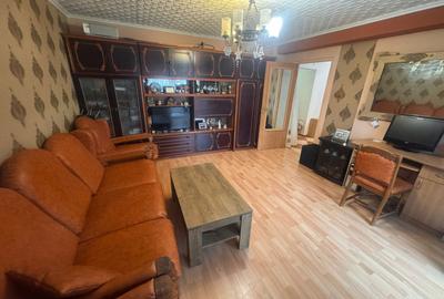 Apartament 3 camere-decomandat-zona Petre Ispirescu - 2