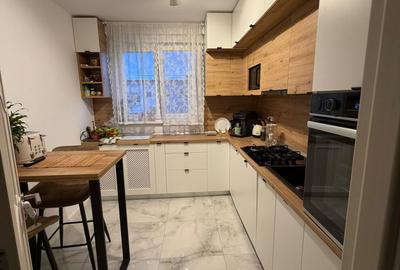 Apartament 3 camere -  Titan - Renovat - Metrou - 1