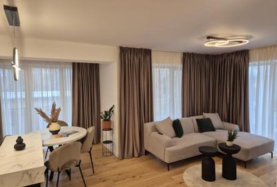 Apartament cu 3 camere semidecomandat, mobilat în Unirii