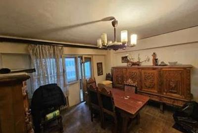 Apartament cu 4 camere decomandat în Dorobanți