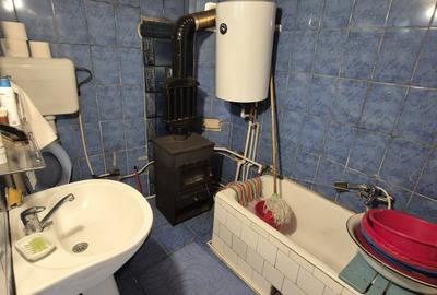 Marriott, vanzare casa si teren 388mp. - 19