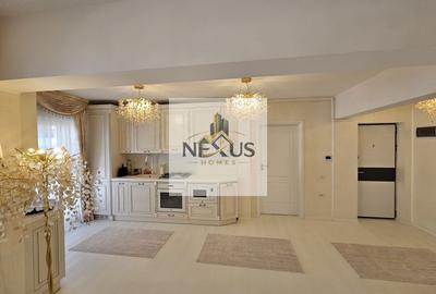 Apartament cu 3 camere semidecomandat, mobilat în Sud