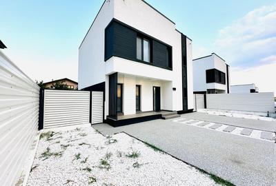 Casă cu 5 camere în Berceni