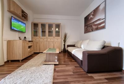 Compozitori Studio Mobilat Modern | Compartimentare Decomandată Parter Inalt - 1