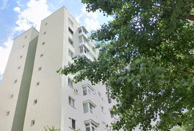 Apartament cu 2 camere semidecomandat în Pantelimon