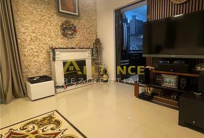 Apartament cu 3 camere decomandat, mobilat în Central