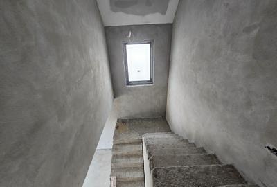 Duplex nou, P+M, 1 apartament la cheie, 1 la alb, Moșnița Nouă, comision 0% - 12