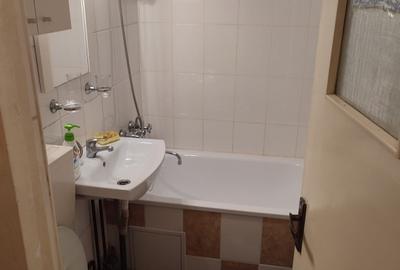 Apartament cu 1 camera - zona Baza 3 - 4