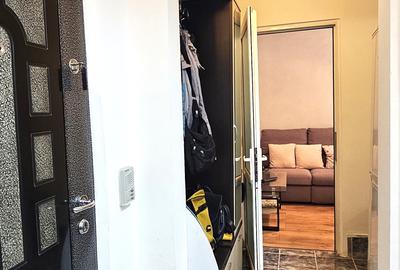 Apartament 2 camere,parter+balcon mare+boxa in proprietate,zona Scoala nr.8 P.Nt - 6