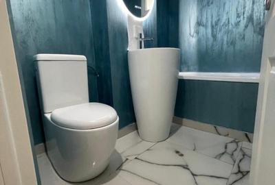 Etaj 2 - Alexandru - Bulevard -  3 camere decomandat - geam la baie - renovat - 7