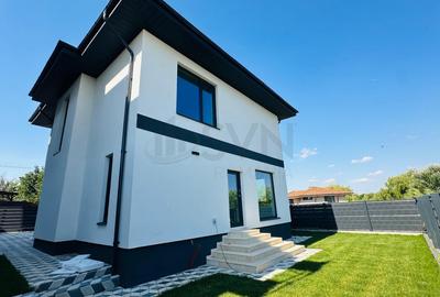 Casă individuală cu 4 camere în Corbeanca
