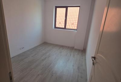 Apartament cu 2 camere decomandat în Alexandru cel Bun