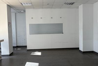 Spațiu comercial, 105 mp în Moșilor