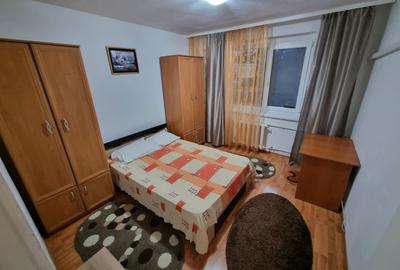 Apartament cu 2 camere semidecomandat, mobilat în Tomis II