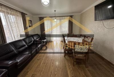 Vila cu 8 camere de vanzare, teren 1580mp, Zona Praid - 24