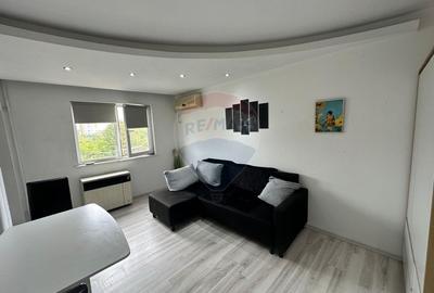 DE VANZARE - GARSONIERA  / INVESTITIE - 1