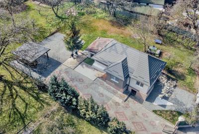 Casa cu 3 camere si 1500mp teren de inchiriat in Faget - 2