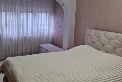 Apartament 3 camere, central - 9