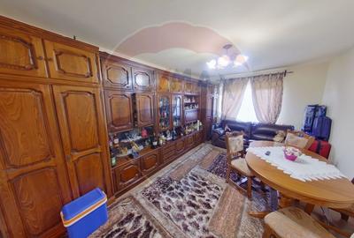 Apartament cu 2 camere de vânzare - 1