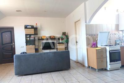 Apartament decomandat 3 camere zona centrala  Pret Avantajos Cisnadie - 12