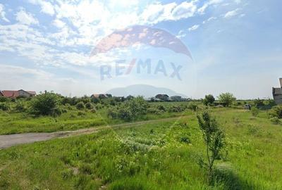 Teren intravilan de 450 mp, în Clinceni