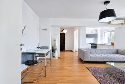 Apartament cu 2 camere semidecomandat în Armeneasca