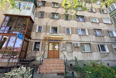 3 camere, Dacia-Circumvalatiunii, vis a vis de Scoala generala nr. 18 - 17